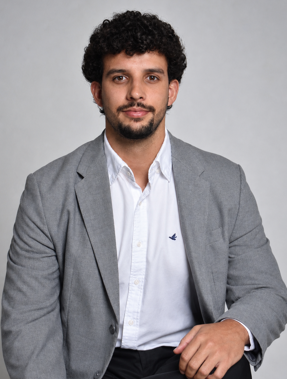 Dr. Pedro Smolka
